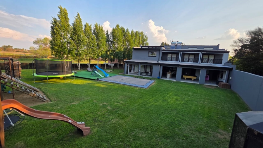 4 Bedroom Property for Sale in Roodewal Free State